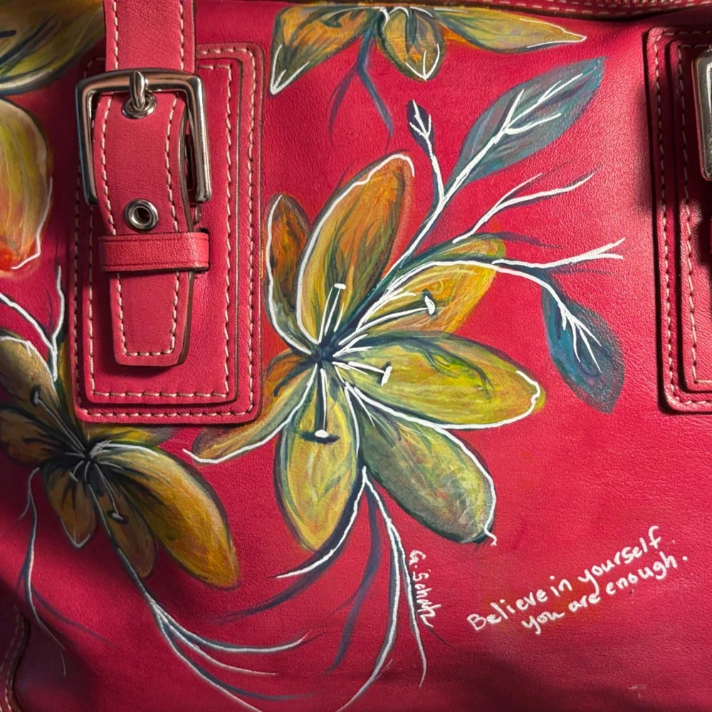 Coach Red Floral Leather Shoulder Bag Customized design by Artist Schatz. - Picture 7 of 9